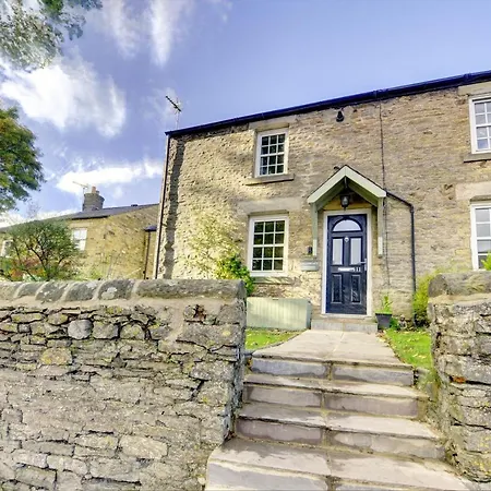 Kist Accommodates - Gallowgate - Dog Friendly & Optional Hot Tub Holiday home *